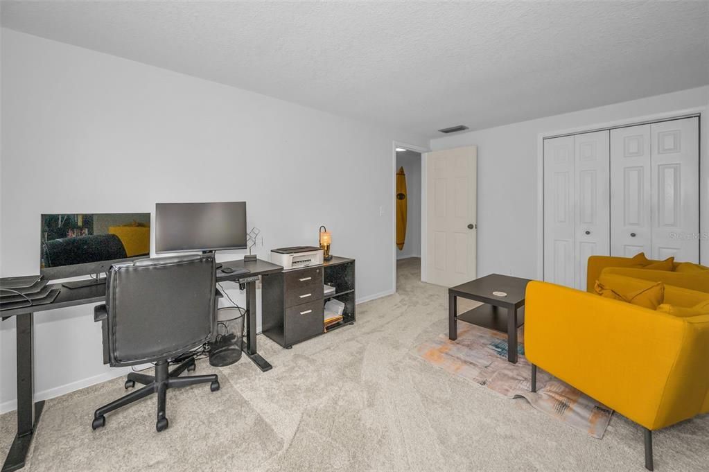 En Venta: $459,900 (4 camas, 3 baños, 1994 Pies cuadrados)