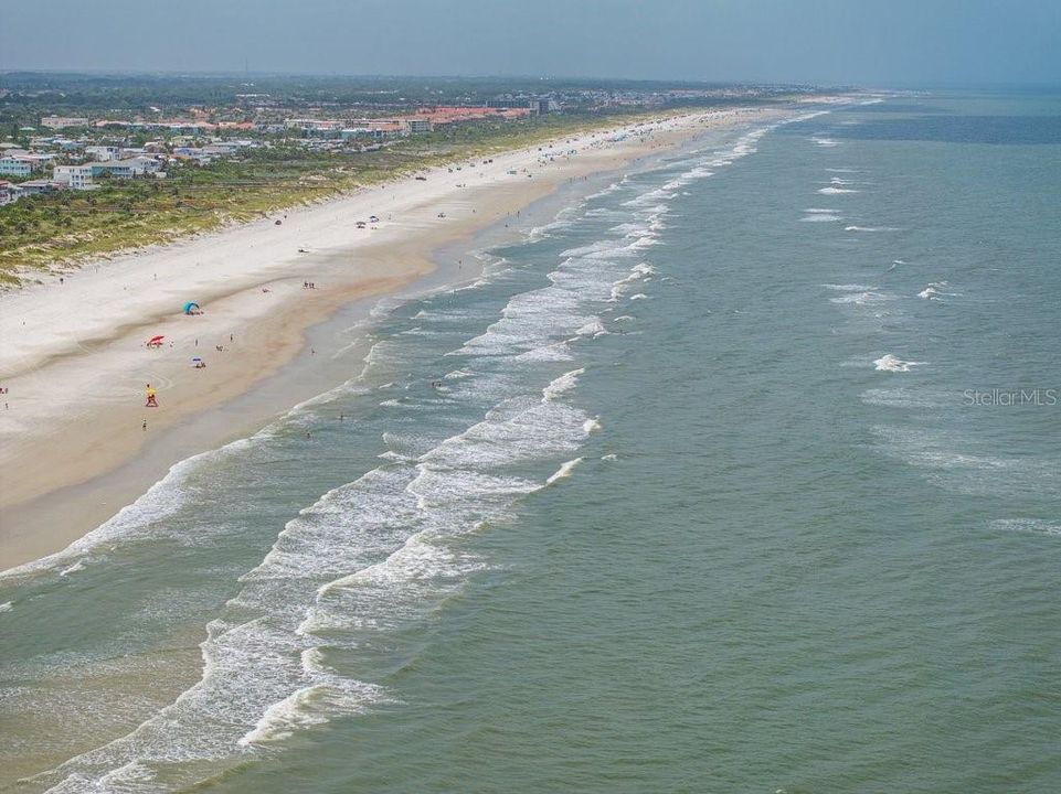 For Sale: $719,000 (3 beds, 2 baths, 1820 Square Feet)