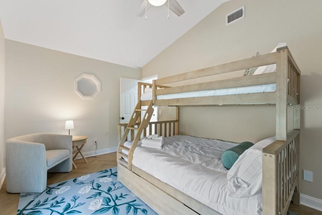 For Sale: $719,000 (3 beds, 2 baths, 1820 Square Feet)