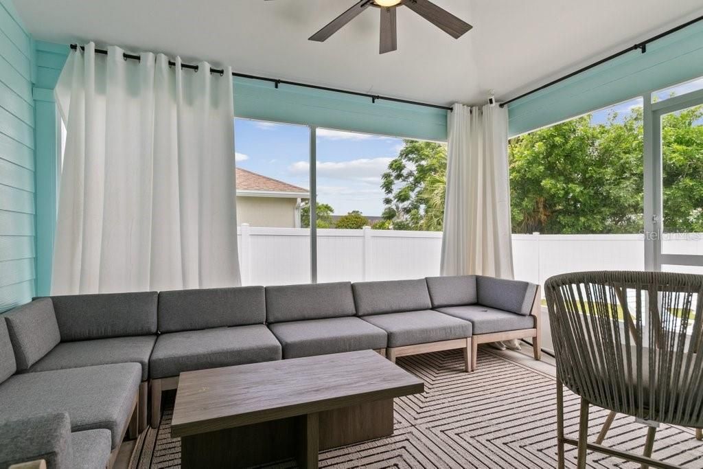 For Sale: $719,000 (3 beds, 2 baths, 1820 Square Feet)