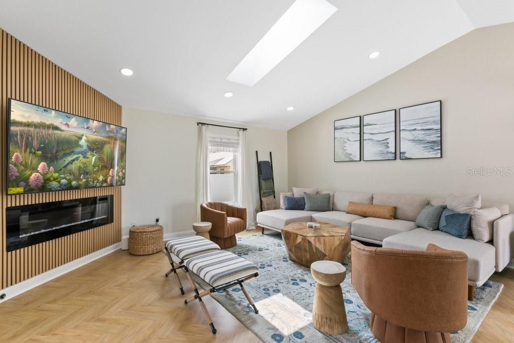 For Sale: $719,000 (3 beds, 2 baths, 1820 Square Feet)