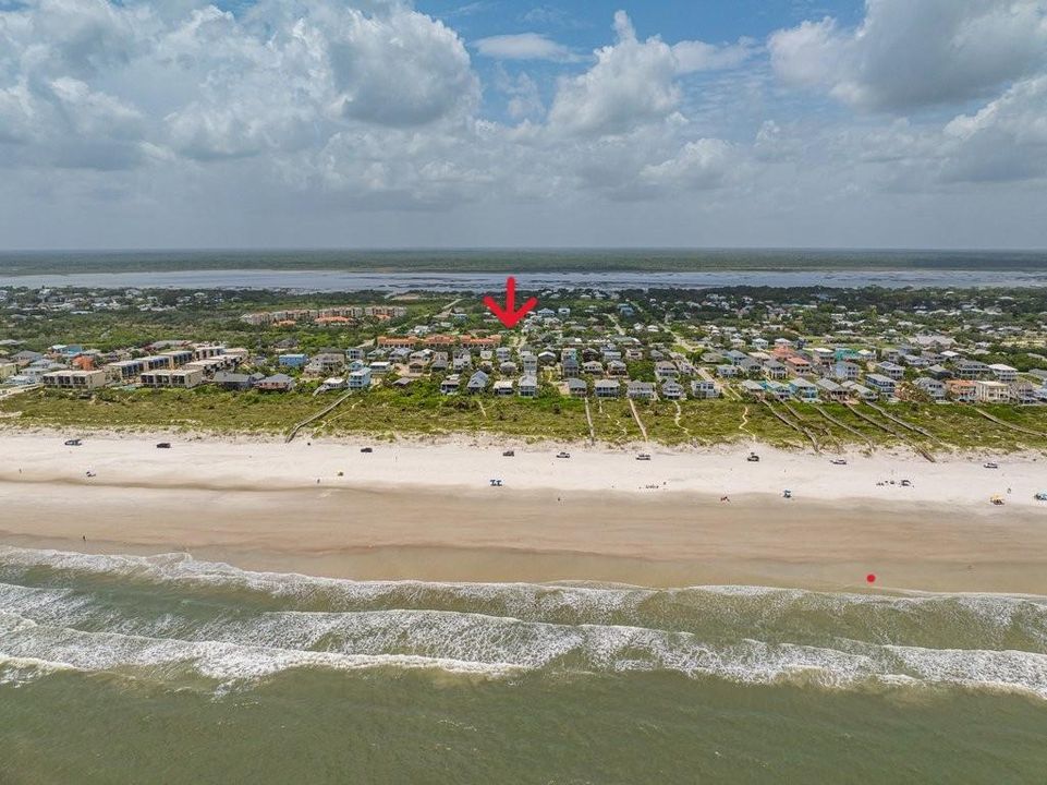 For Sale: $719,000 (3 beds, 2 baths, 1820 Square Feet)