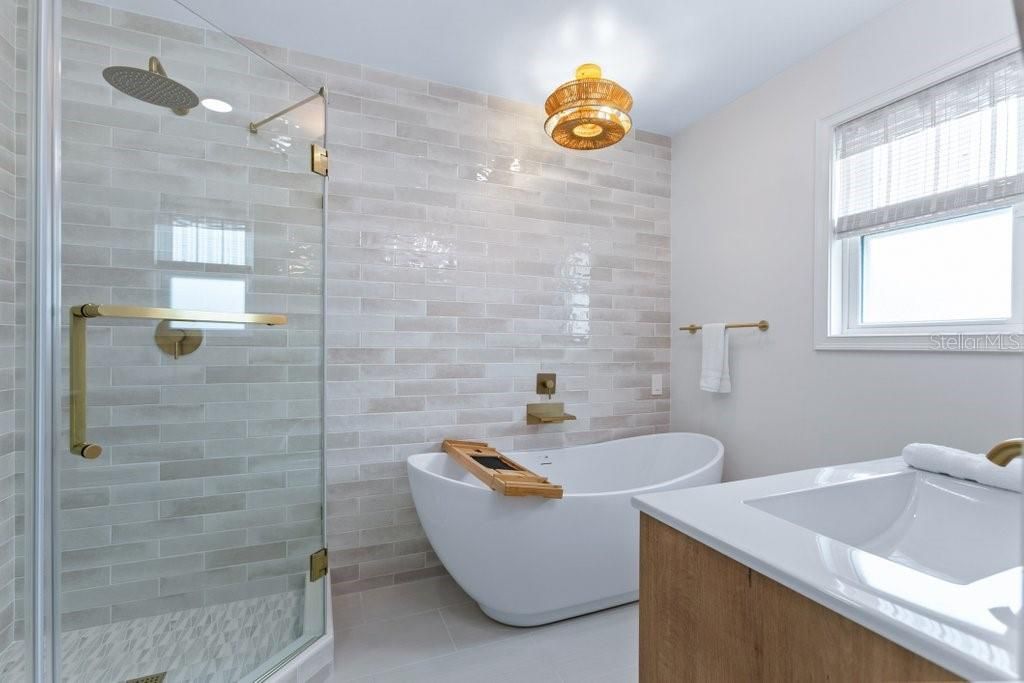 For Sale: $719,000 (3 beds, 2 baths, 1820 Square Feet)