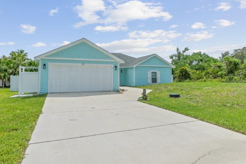 For Sale: $719,000 (3 beds, 2 baths, 1820 Square Feet)