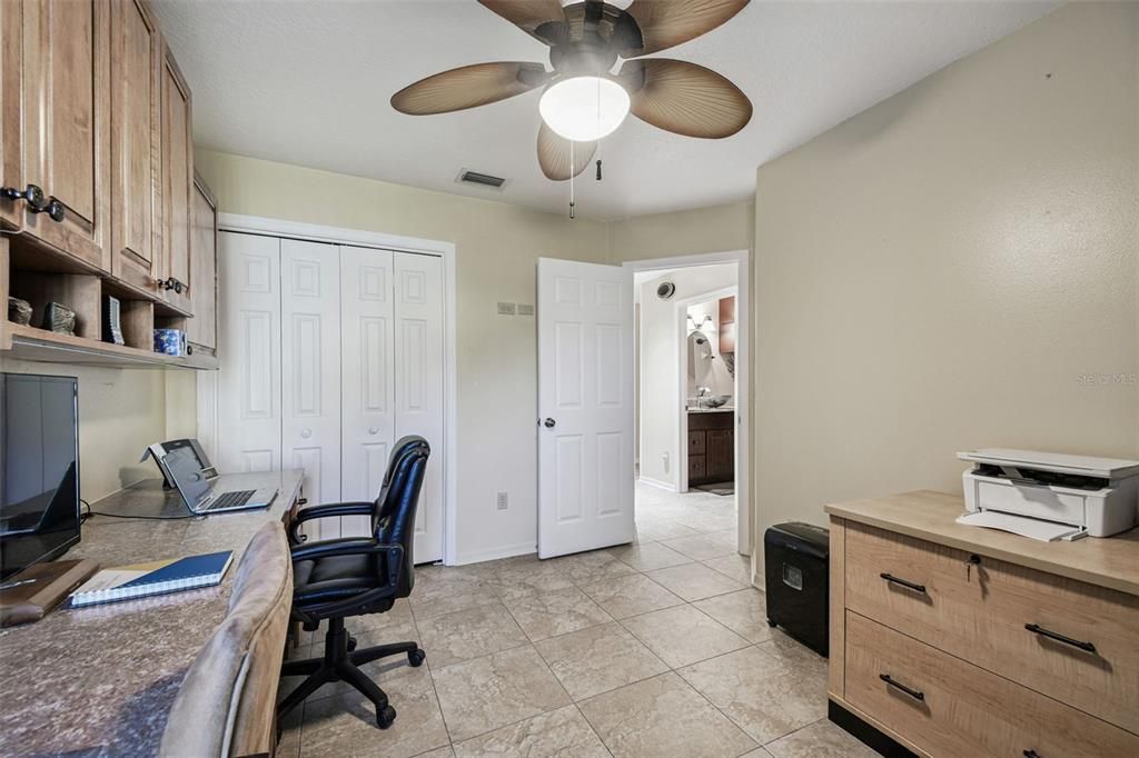 На продажу: $559,900 (4 спален, 3 ванн, 2284 Квадратных фут)