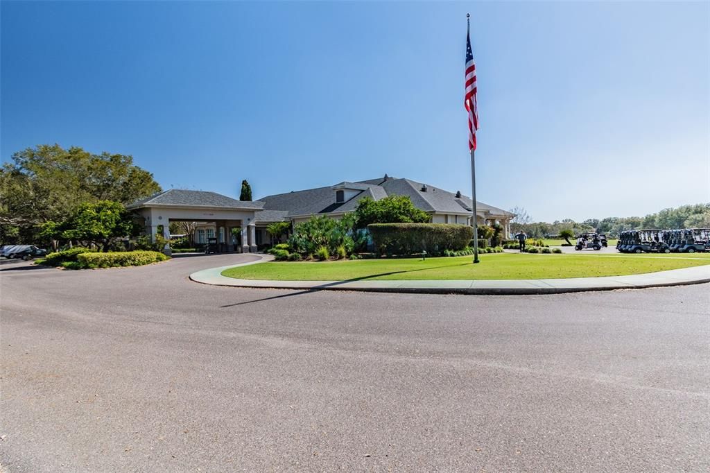 En Venta: $559,900 (4 camas, 3 baños, 2284 Pies cuadrados)