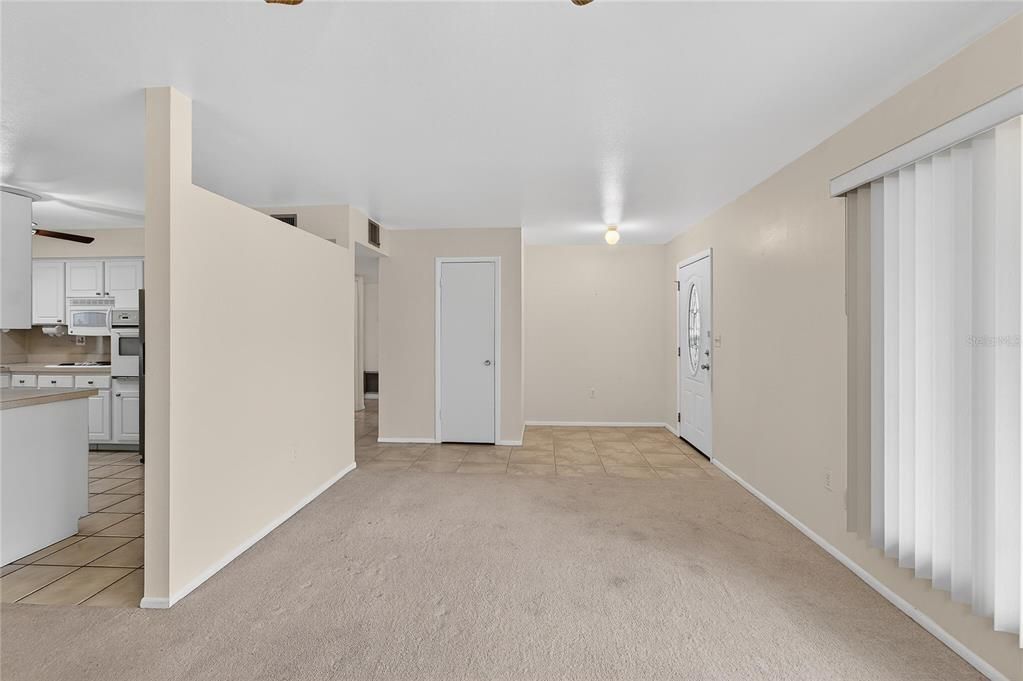 For Sale: $180,000 (2 beds, 1 baths, 1149 Square Feet)