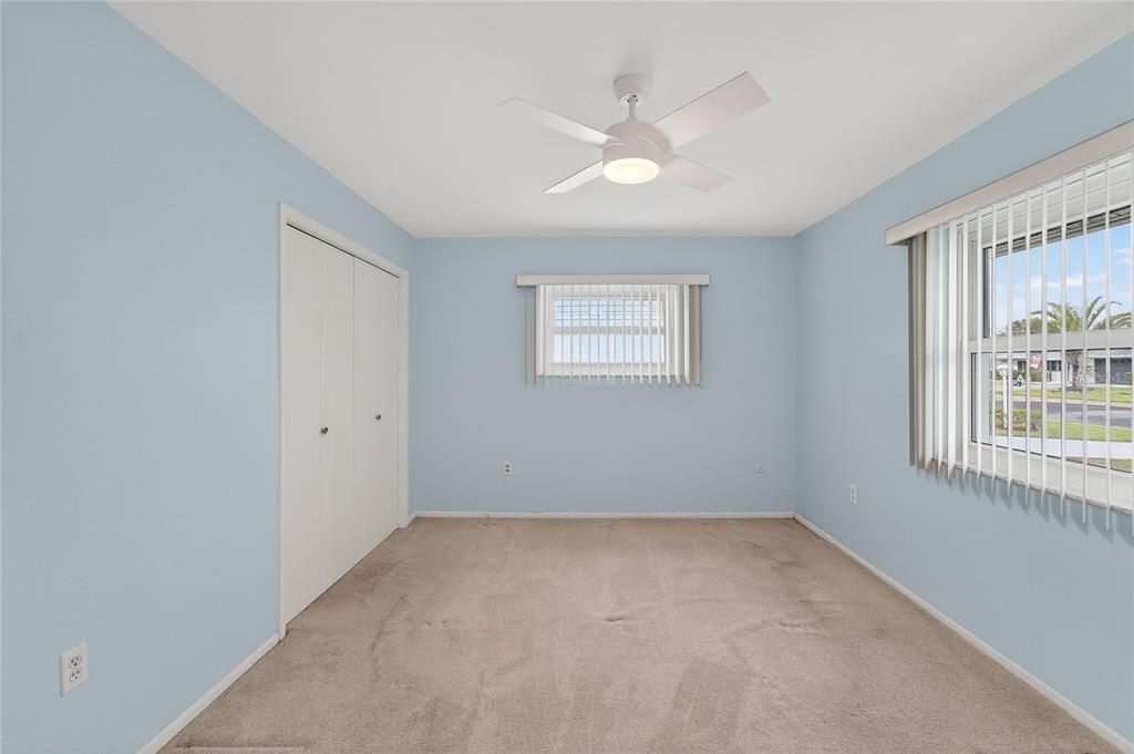 For Sale: $180,000 (2 beds, 1 baths, 1149 Square Feet)