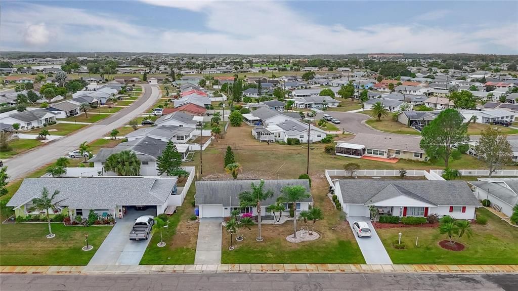 For Sale: $180,000 (2 beds, 1 baths, 1149 Square Feet)