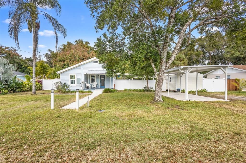 For Sale: $230,000 (3 beds, 1 baths, 1130 Square Feet)