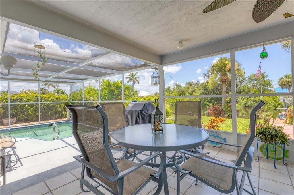 На продажу: $550,000 (3 спален, 2 ванн, 1579 Квадратных фут)