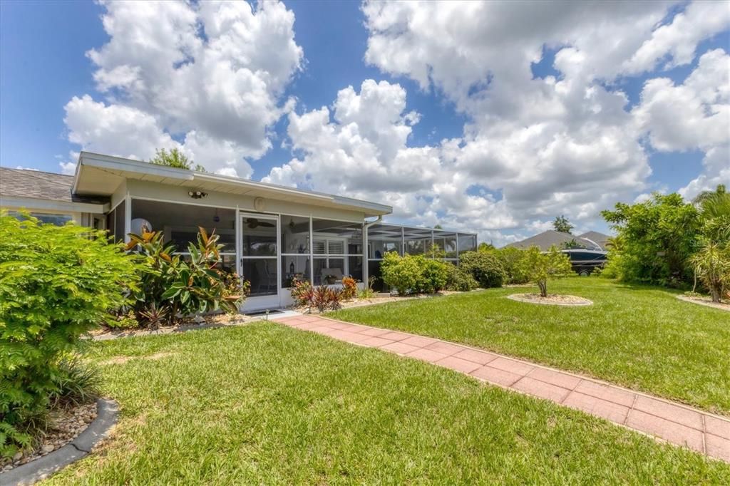 На продажу: $550,000 (3 спален, 2 ванн, 1579 Квадратных фут)