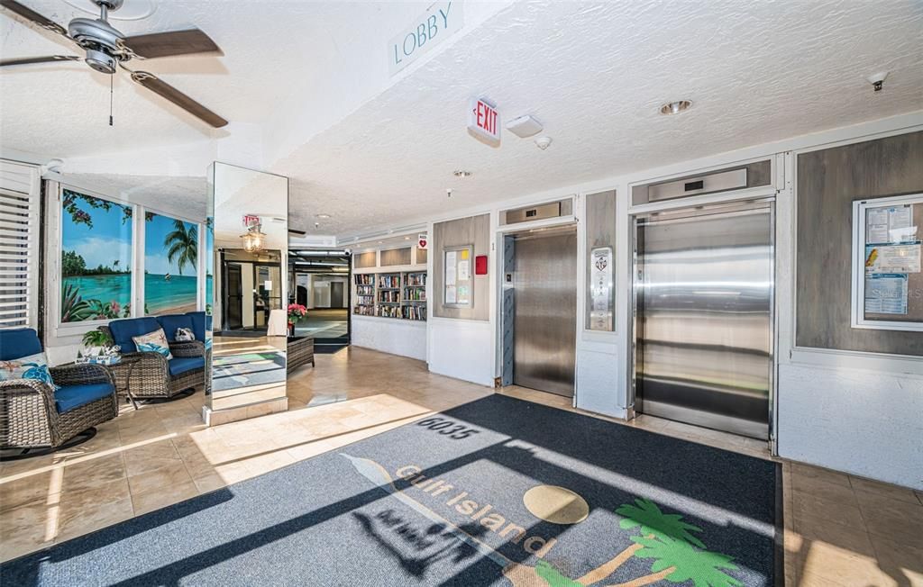 For Sale: $445,000 (2 beds, 2 baths, 1236 Square Feet)