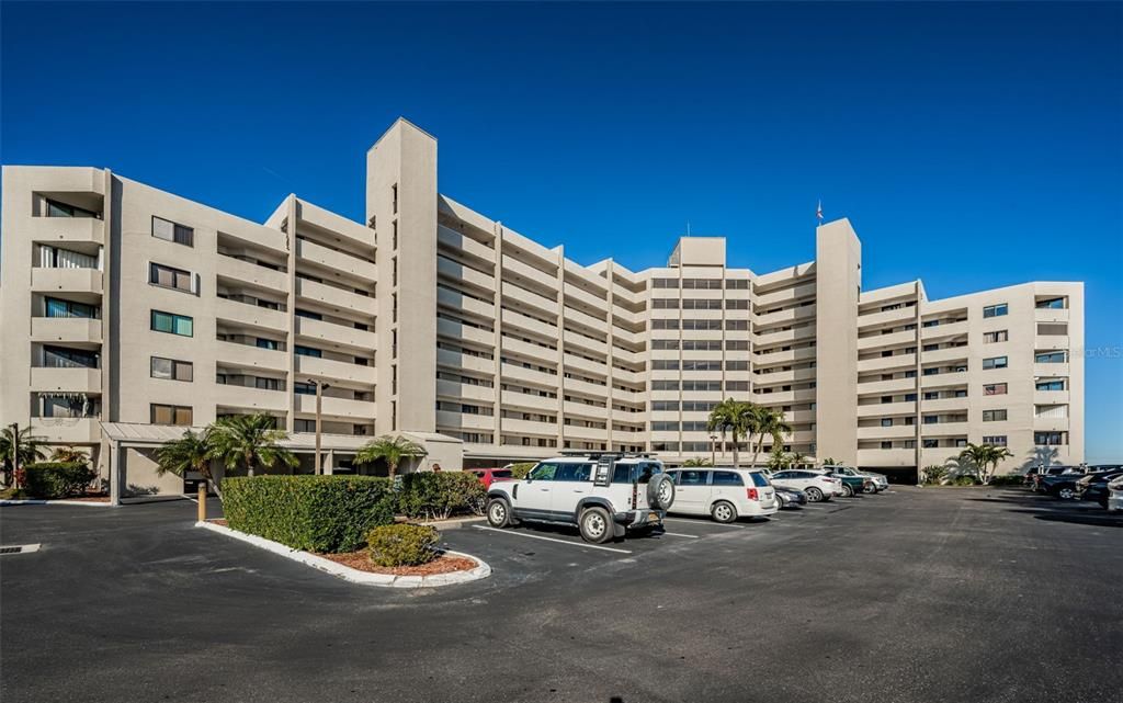 For Sale: $445,000 (2 beds, 2 baths, 1236 Square Feet)