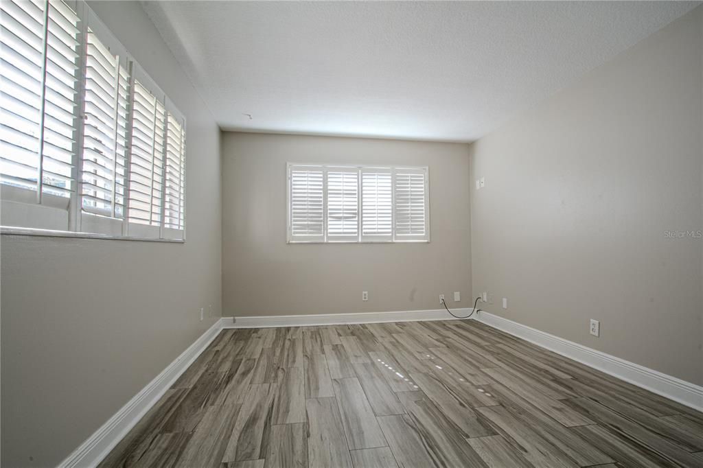 На продажу: $239,000 (2 спален, 2 ванн, 938 Квадратных фут)