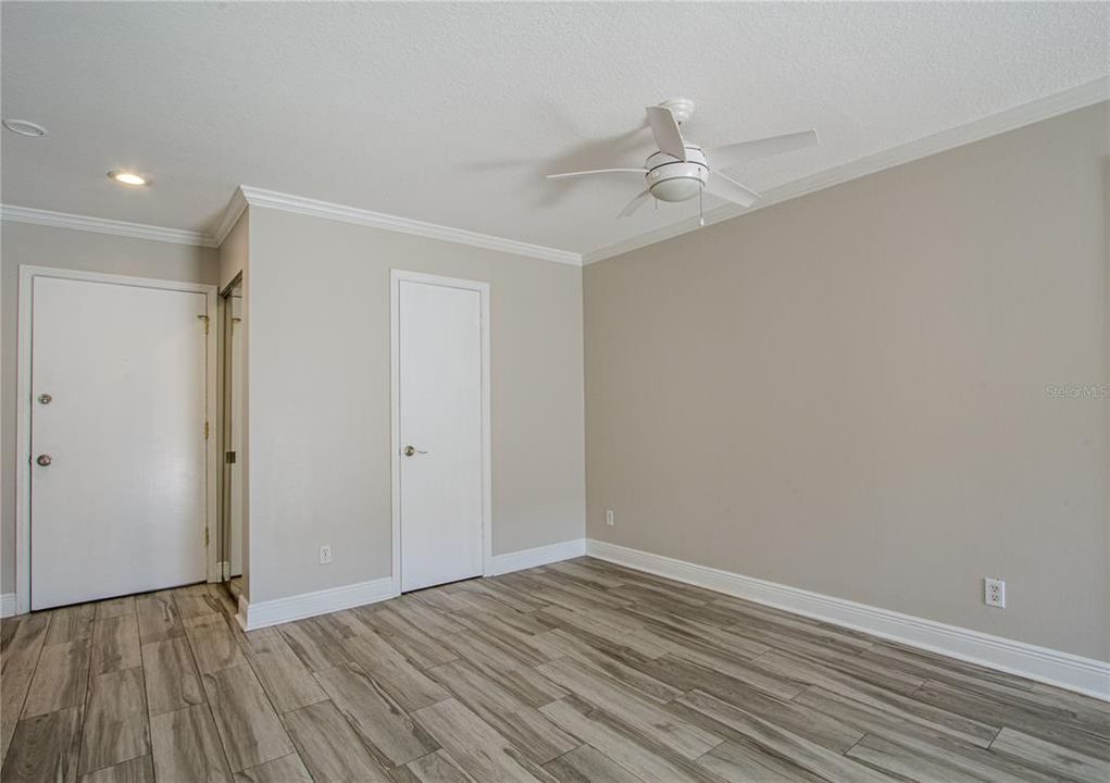 На продажу: $239,000 (2 спален, 2 ванн, 938 Квадратных фут)