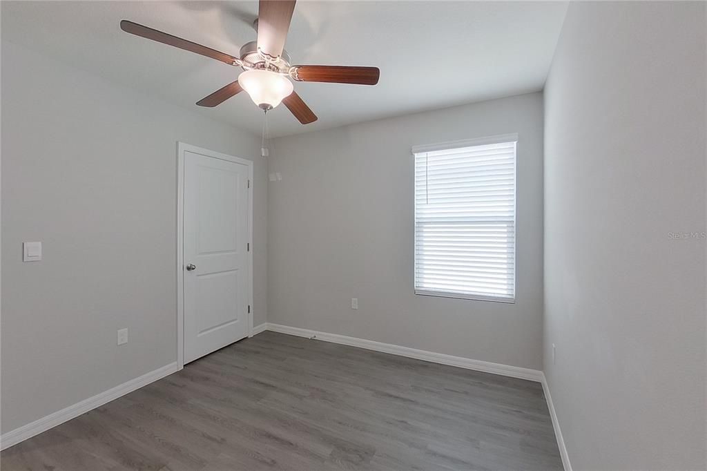 For Rent: $1,895 (3 beds, 2 baths, 1453 Square Feet)