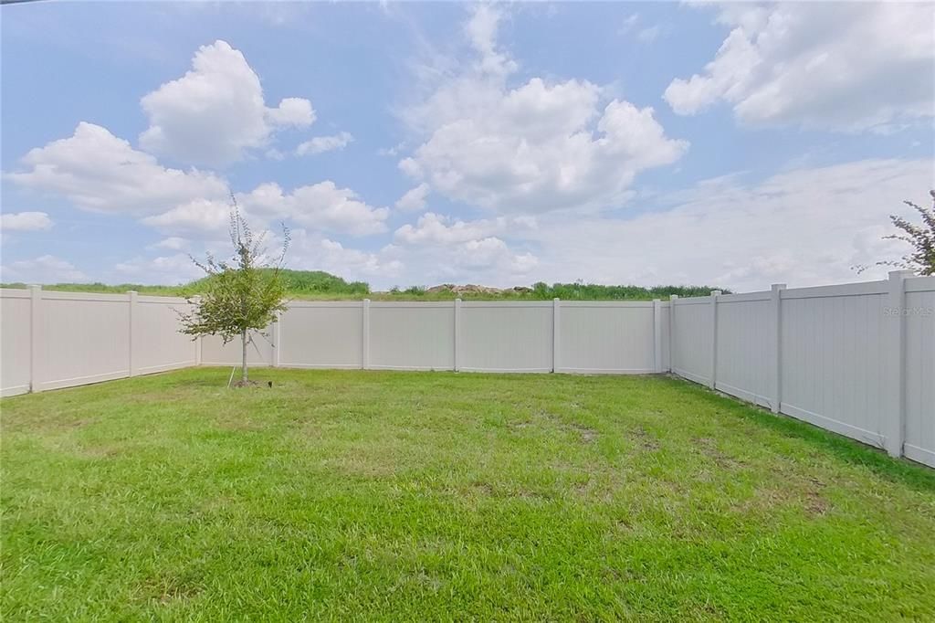 For Rent: $1,895 (3 beds, 2 baths, 1453 Square Feet)