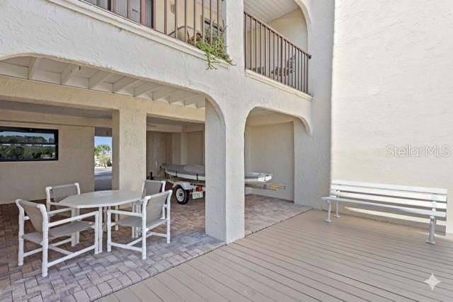 For Sale: $520,000 (2 beds, 2 baths, 1104 Square Feet)