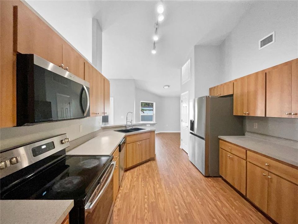 En Venta: $307,000 (3 camas, 2 baños, 1757 Pies cuadrados)