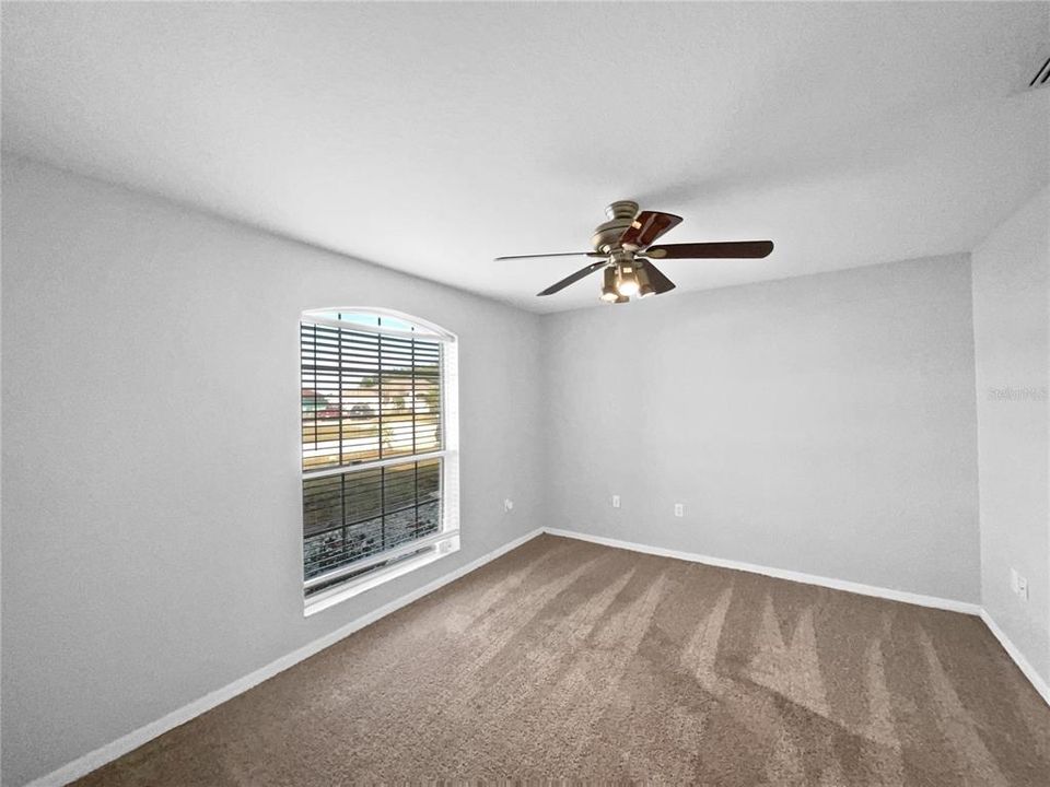 En Venta: $307,000 (3 camas, 2 baños, 1757 Pies cuadrados)