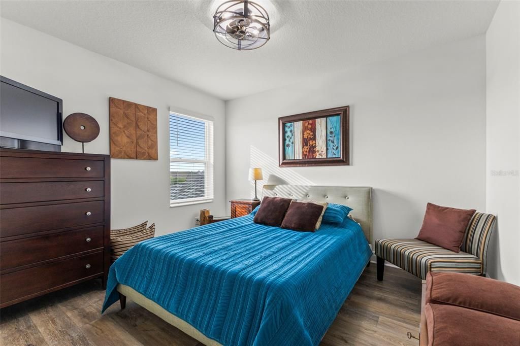 На продажу: $629,000 (4 спален, 2 ванн, 2466 Квадратных фут)