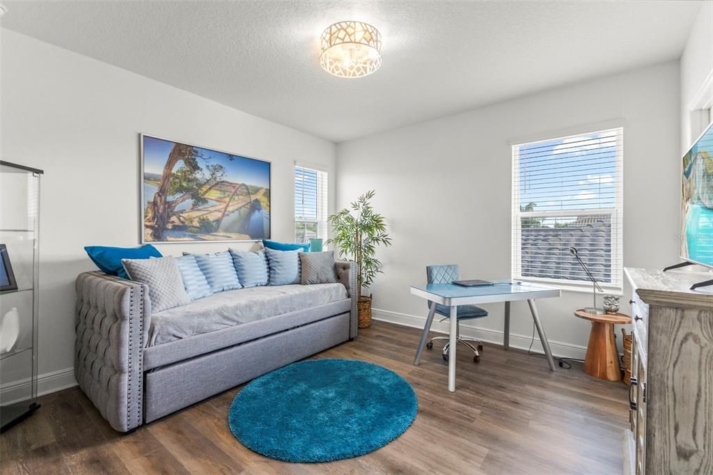 На продажу: $629,000 (4 спален, 2 ванн, 2466 Квадратных фут)