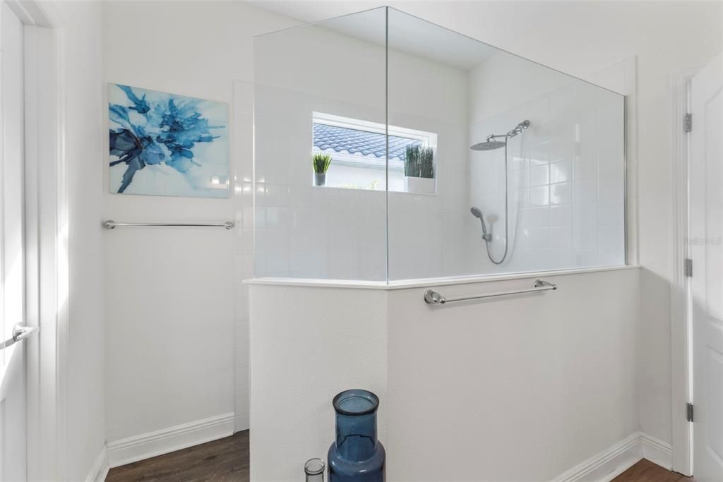 На продажу: $629,000 (4 спален, 2 ванн, 2466 Квадратных фут)