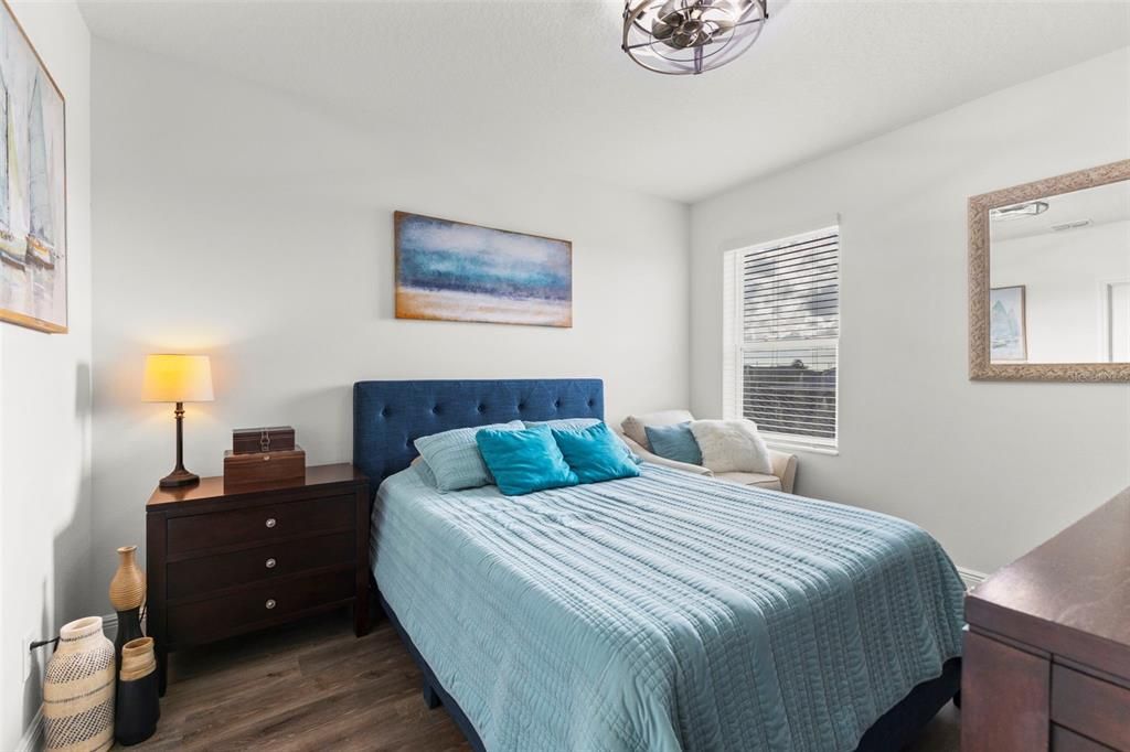 На продажу: $629,000 (4 спален, 2 ванн, 2466 Квадратных фут)