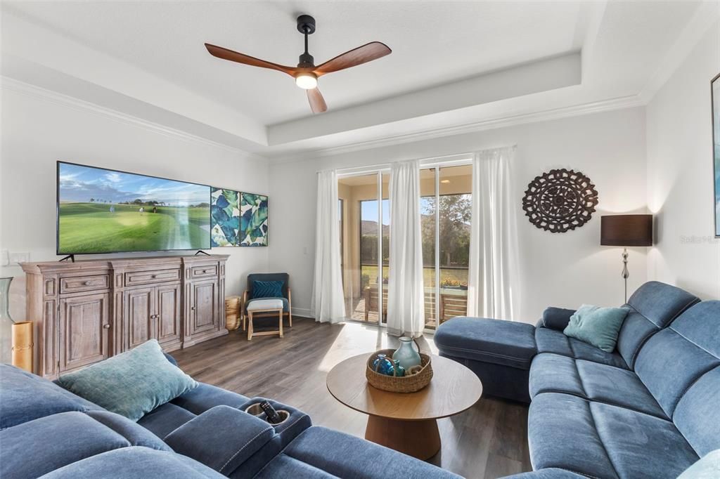 На продажу: $629,000 (4 спален, 2 ванн, 2466 Квадратных фут)