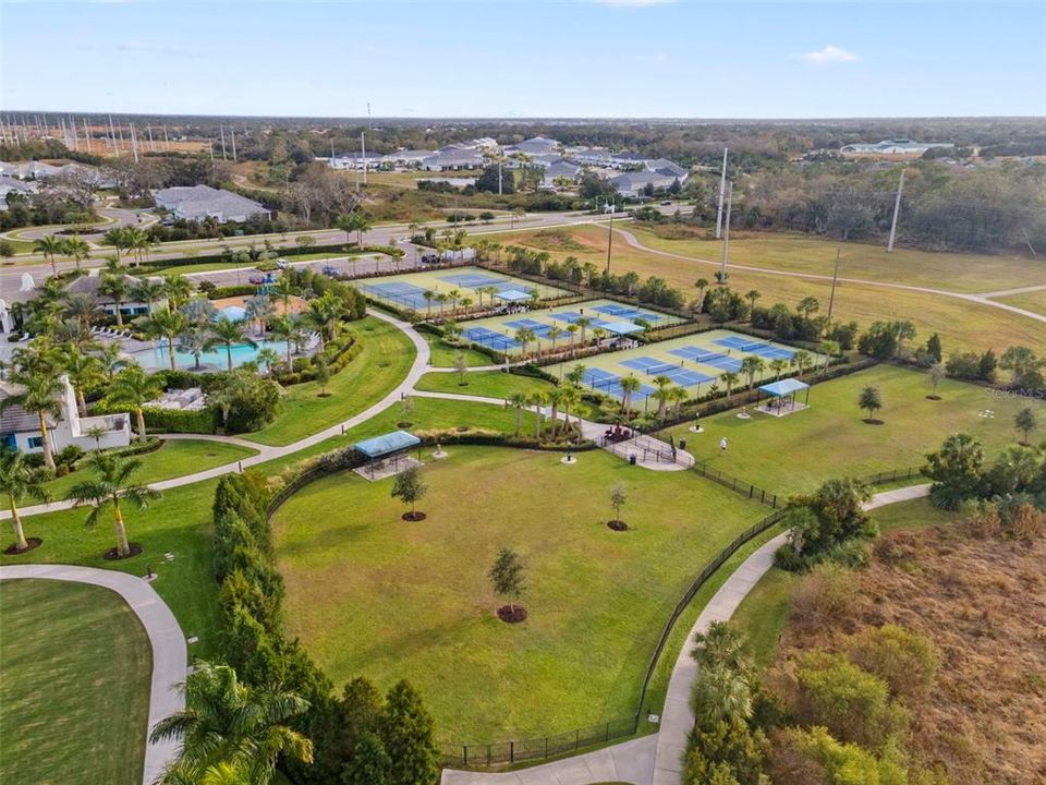 На продажу: $629,000 (4 спален, 2 ванн, 2466 Квадратных фут)