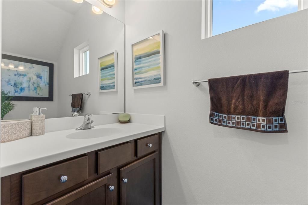 На продажу: $629,000 (4 спален, 2 ванн, 2466 Квадратных фут)