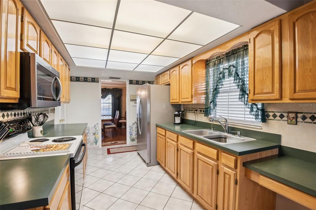 En Venta: $519,900 (3 camas, 2 baños, 1658 Pies cuadrados)