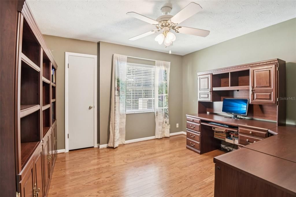 En Venta: $519,900 (3 camas, 2 baños, 1658 Pies cuadrados)