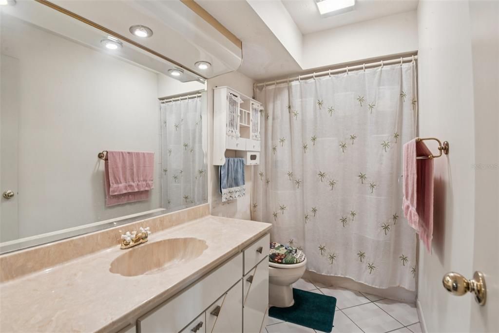 En Venta: $519,900 (3 camas, 2 baños, 1658 Pies cuadrados)