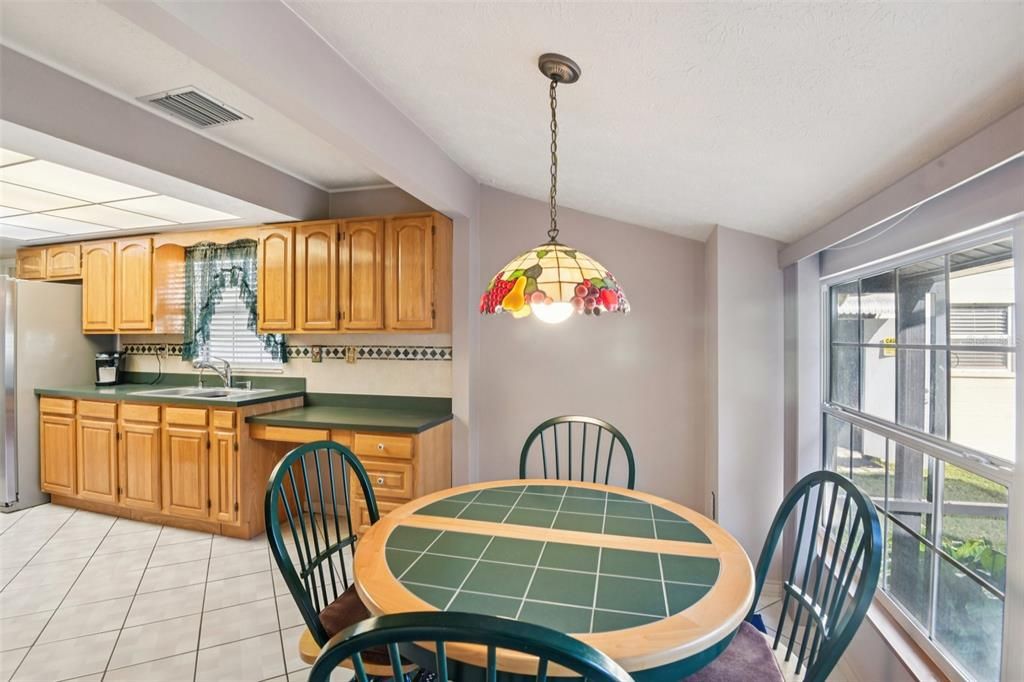 En Venta: $519,900 (3 camas, 2 baños, 1658 Pies cuadrados)