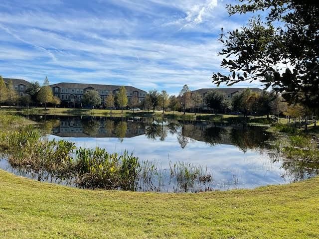 En Venta: $410,000 (3 camas, 2 baños, 2288 Pies cuadrados)