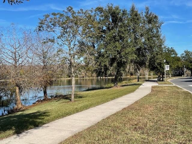 En Venta: $410,000 (3 camas, 2 baños, 2288 Pies cuadrados)