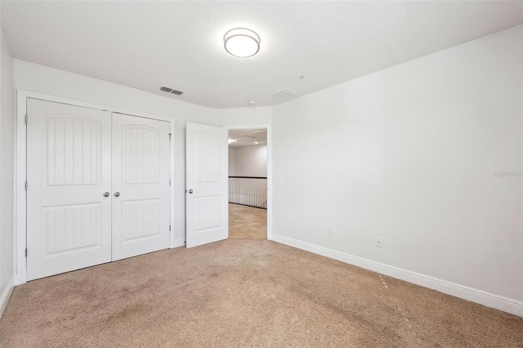 En Venta: $410,000 (3 camas, 2 baños, 2288 Pies cuadrados)