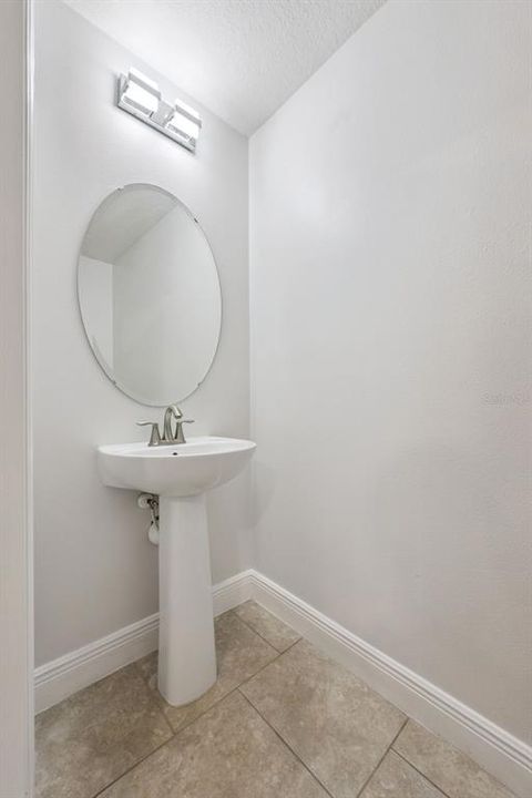 En Venta: $410,000 (3 camas, 2 baños, 2288 Pies cuadrados)