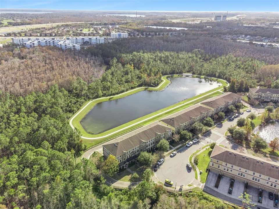 En Venta: $410,000 (3 camas, 2 baños, 2288 Pies cuadrados)