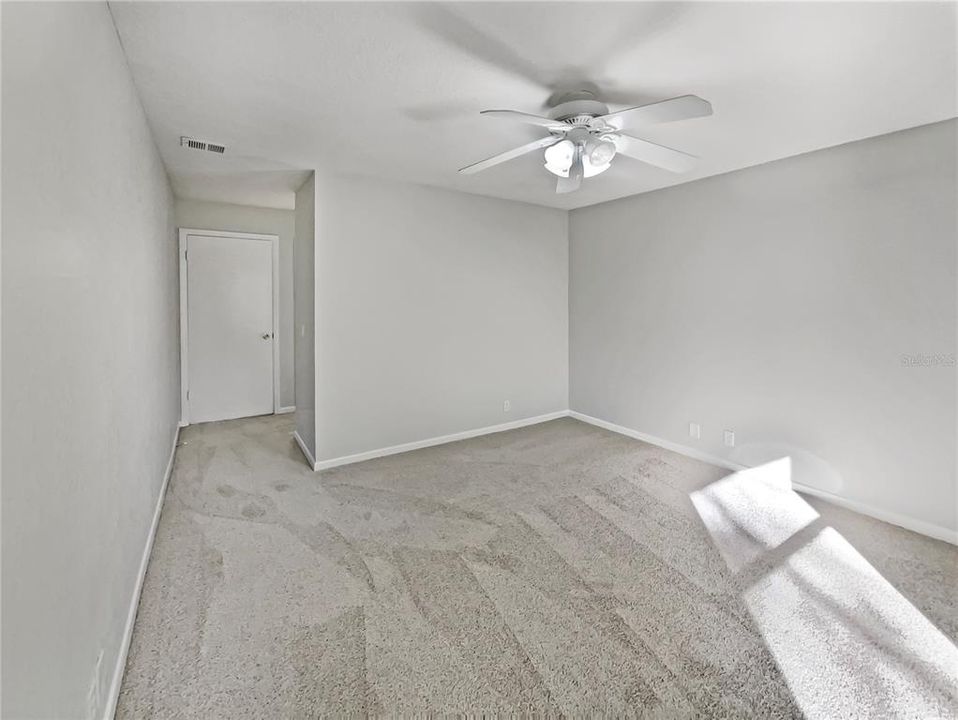 For Sale: $141,000 (2 beds, 2 baths, 1703 Square Feet)