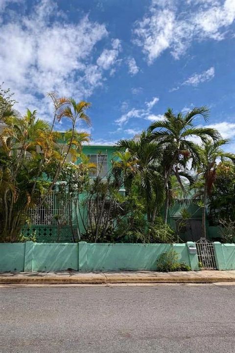 For Sale: $380,000 (4 beds, 2 baths, 1525 Square Feet)