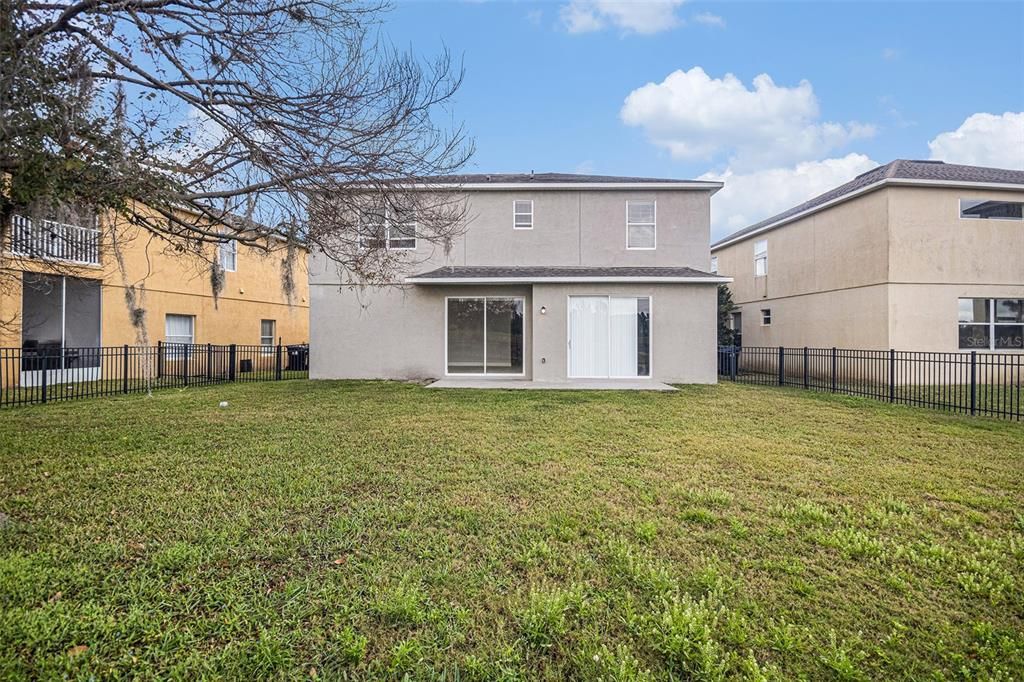 For Sale: $625,000 (4 beds, 2 baths, 2453 Square Feet)