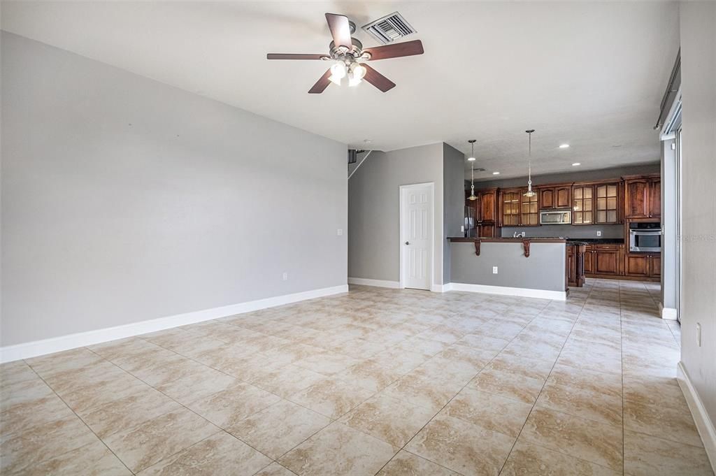 For Sale: $625,000 (4 beds, 2 baths, 2453 Square Feet)