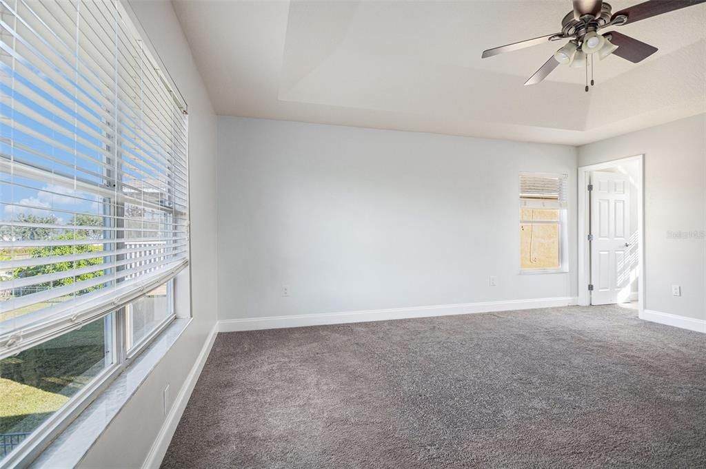 For Sale: $625,000 (4 beds, 2 baths, 2453 Square Feet)