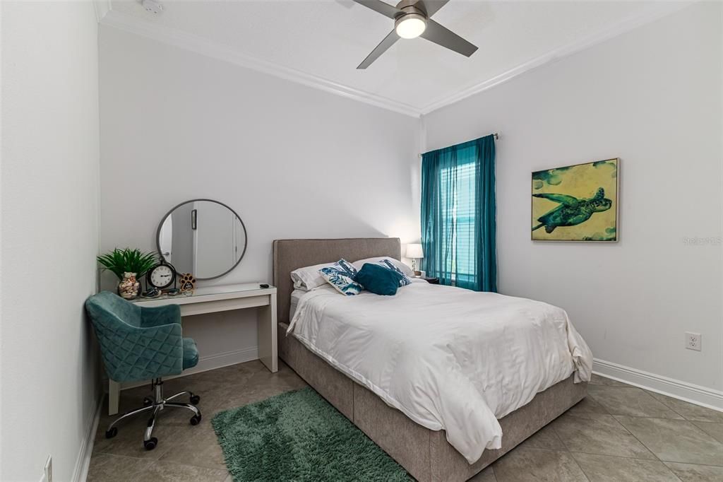 En Venta: $780,000 (4 camas, 3 baños, 2615 Pies cuadrados)