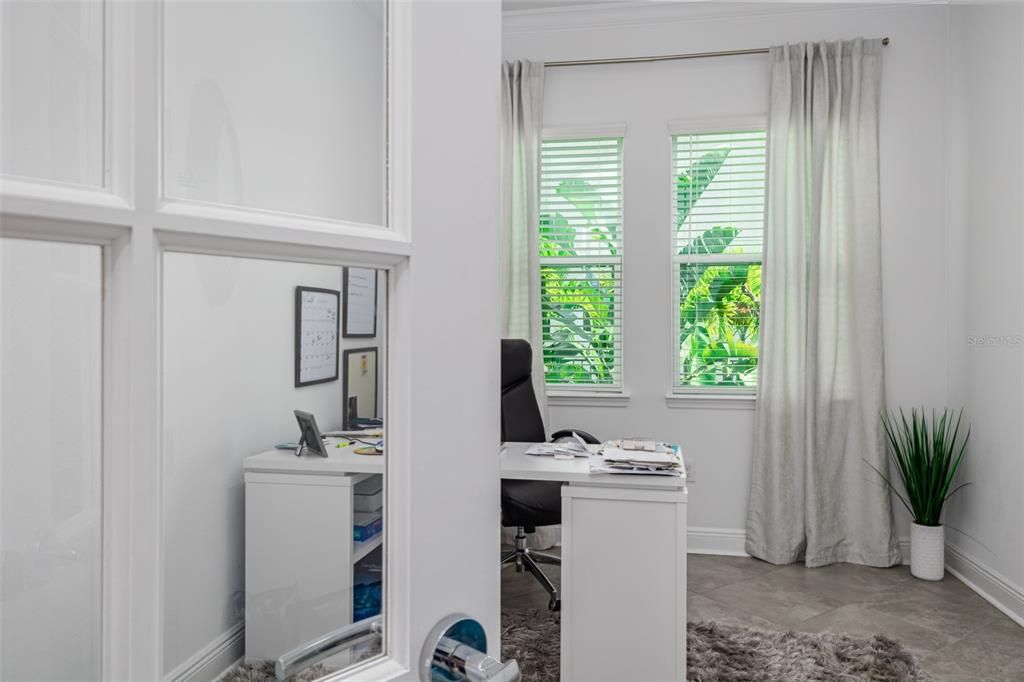 En Venta: $780,000 (4 camas, 3 baños, 2615 Pies cuadrados)