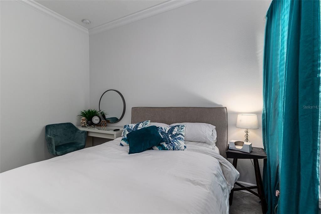 En Venta: $780,000 (4 camas, 3 baños, 2615 Pies cuadrados)