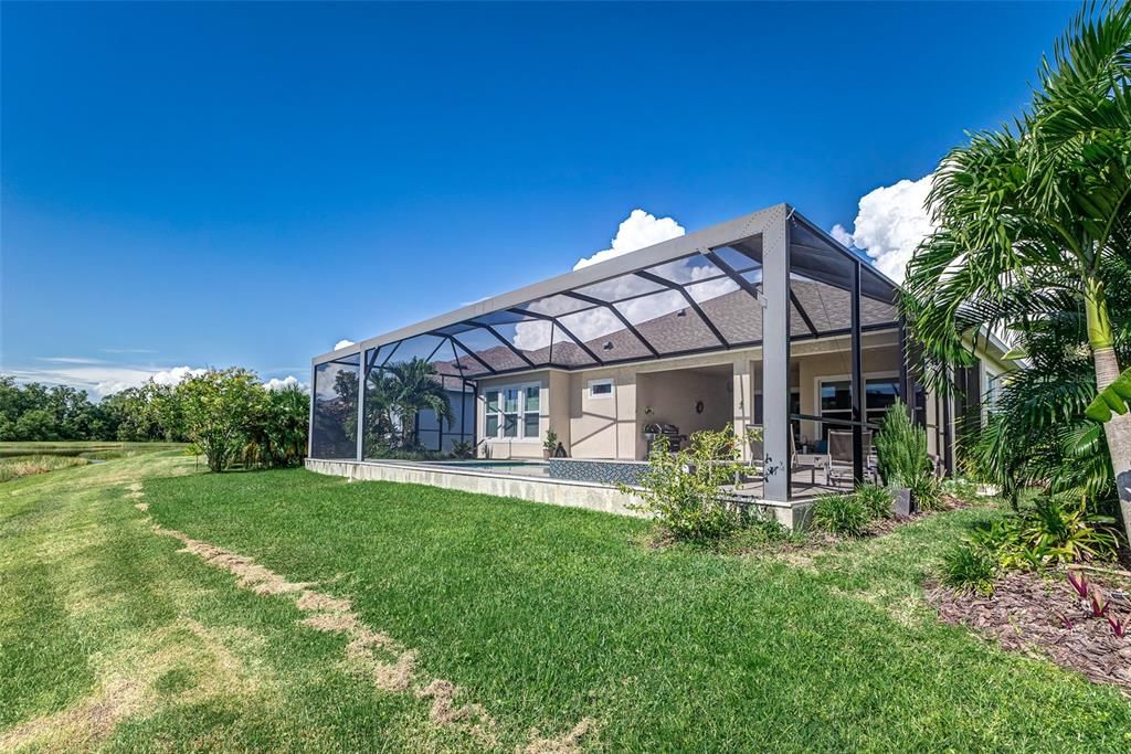 En Venta: $780,000 (4 camas, 3 baños, 2615 Pies cuadrados)